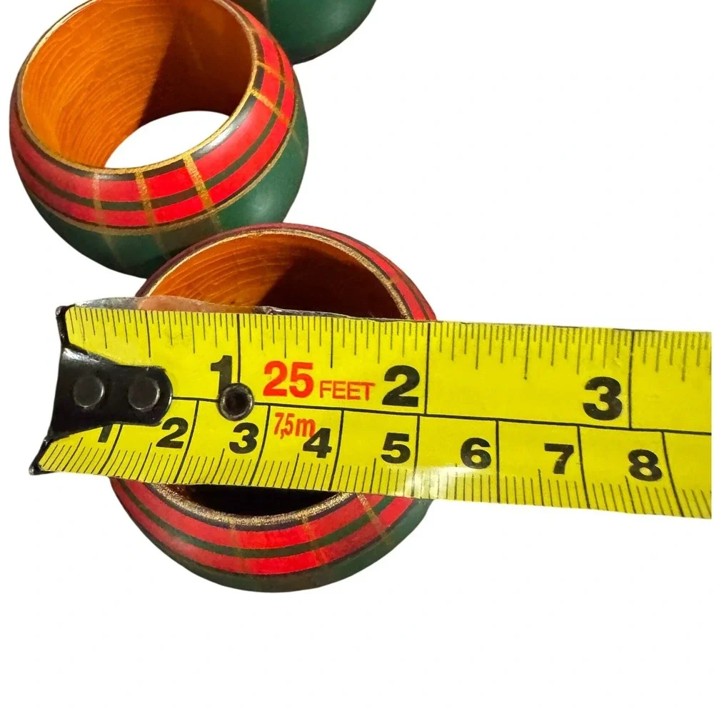 Vintage Wooden Plaid Napkin Rings Set of 4 Green Red Gold Tartan Christmas Decor